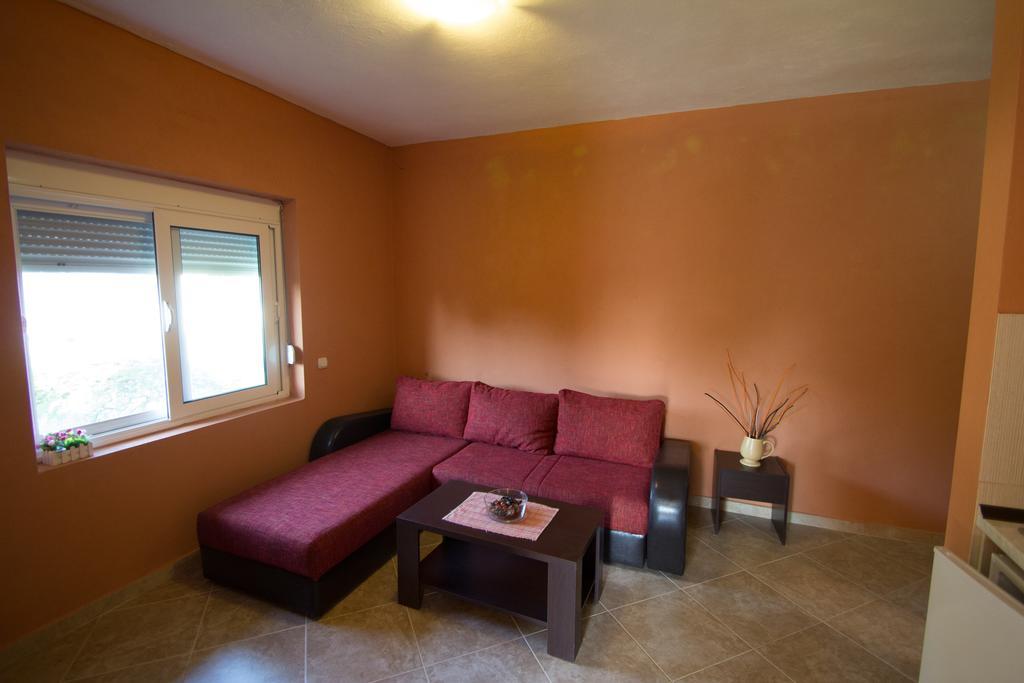 Sunrise House Apartments Ulcinj Ruang foto