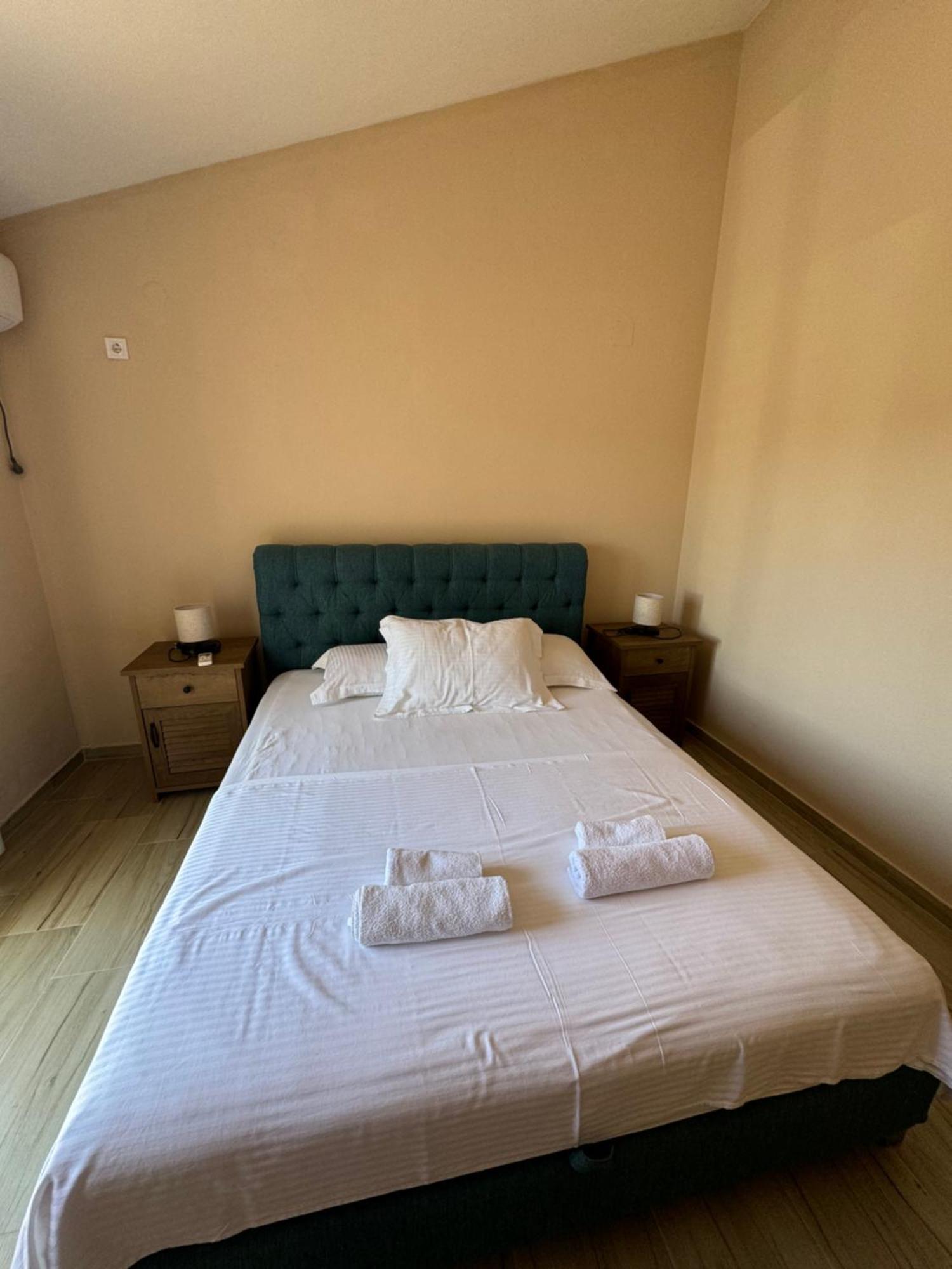 Sunrise House Apartments Ulcinj Bagian luar foto