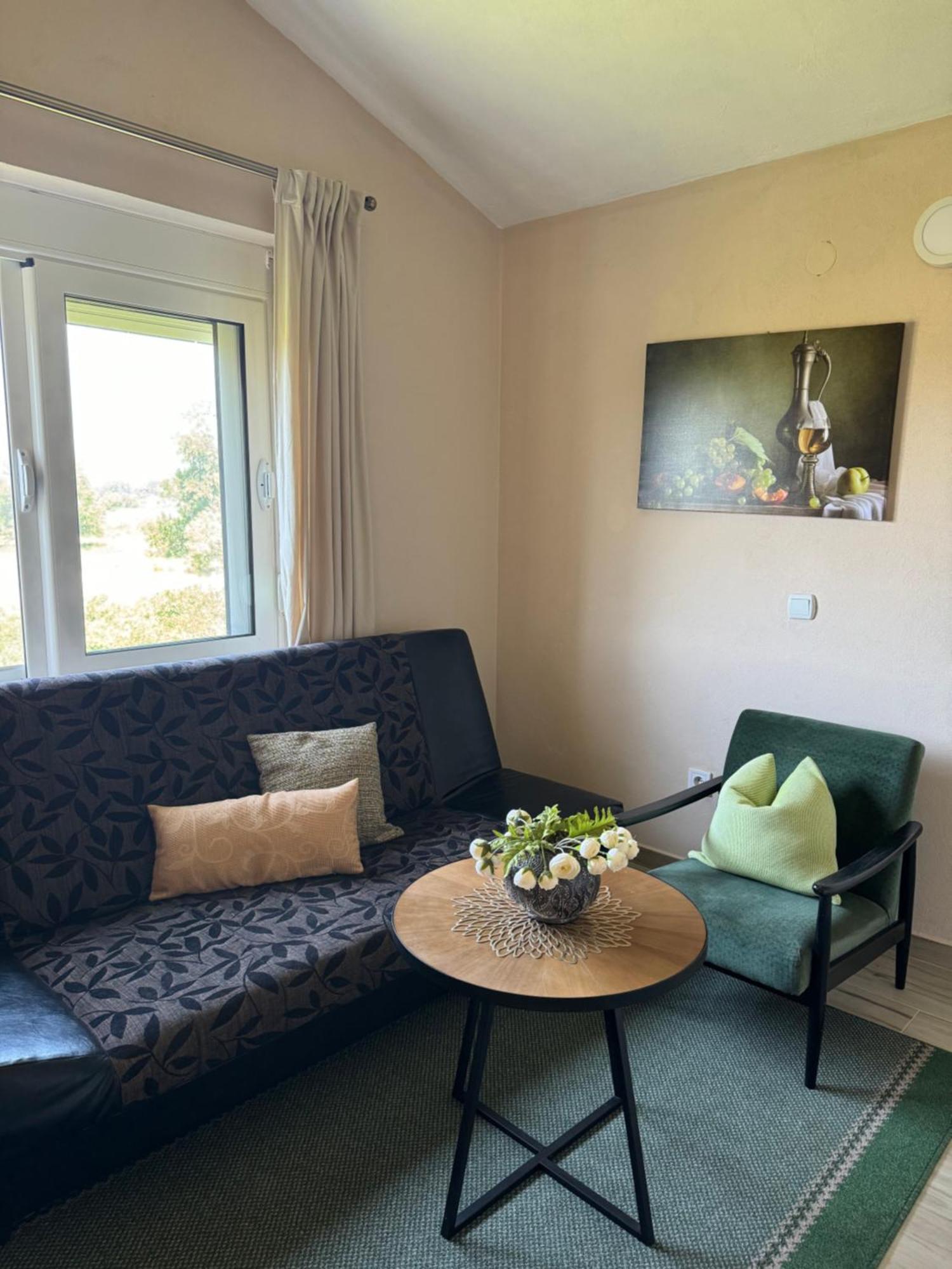 Sunrise House Apartments Ulcinj Bagian luar foto