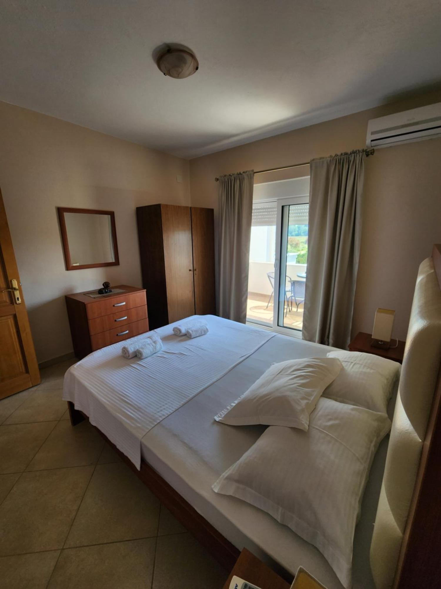 Sunrise House Apartments Ulcinj Bagian luar foto
