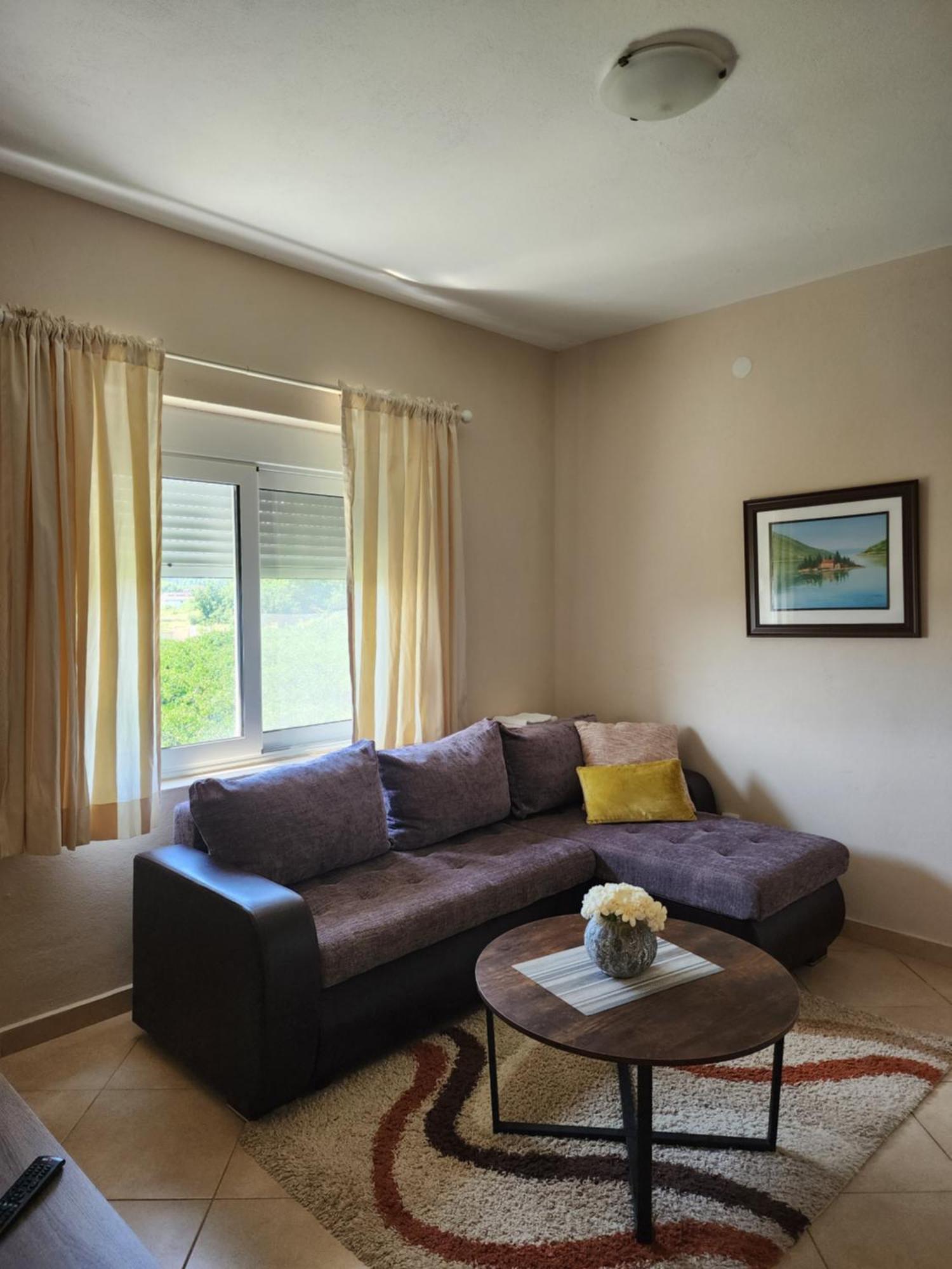 Sunrise House Apartments Ulcinj Bagian luar foto