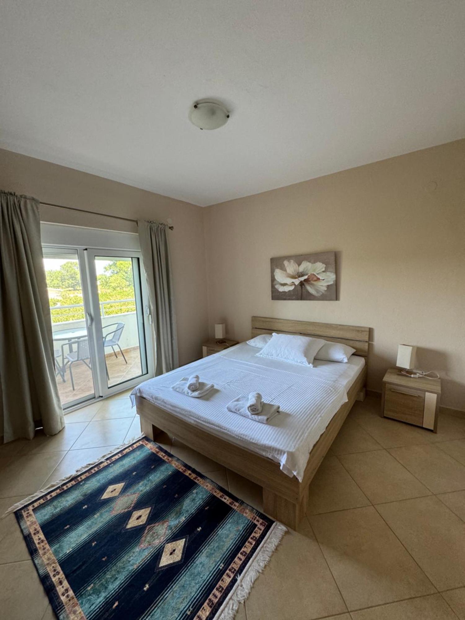 Sunrise House Apartments Ulcinj Bagian luar foto
