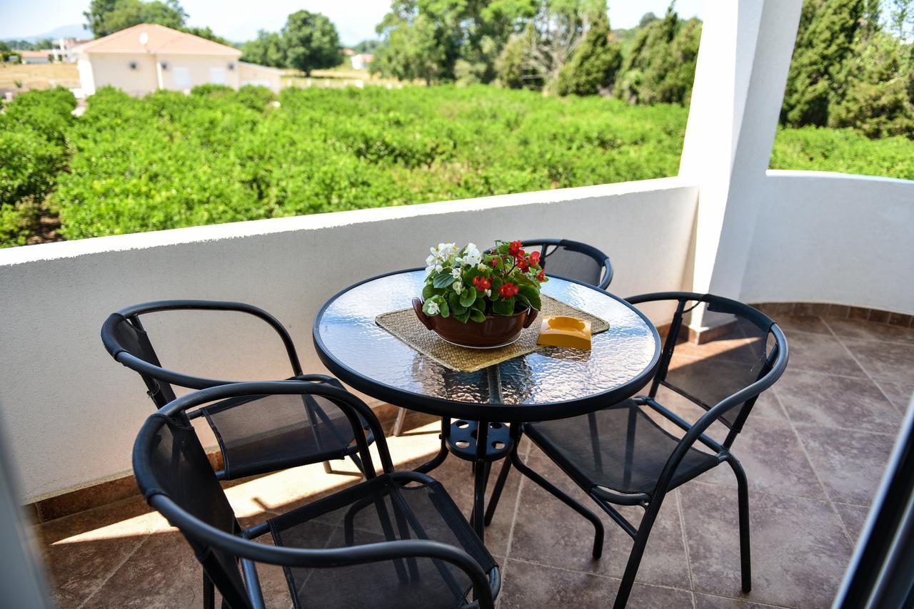 Sunrise House Apartments Ulcinj Bagian luar foto