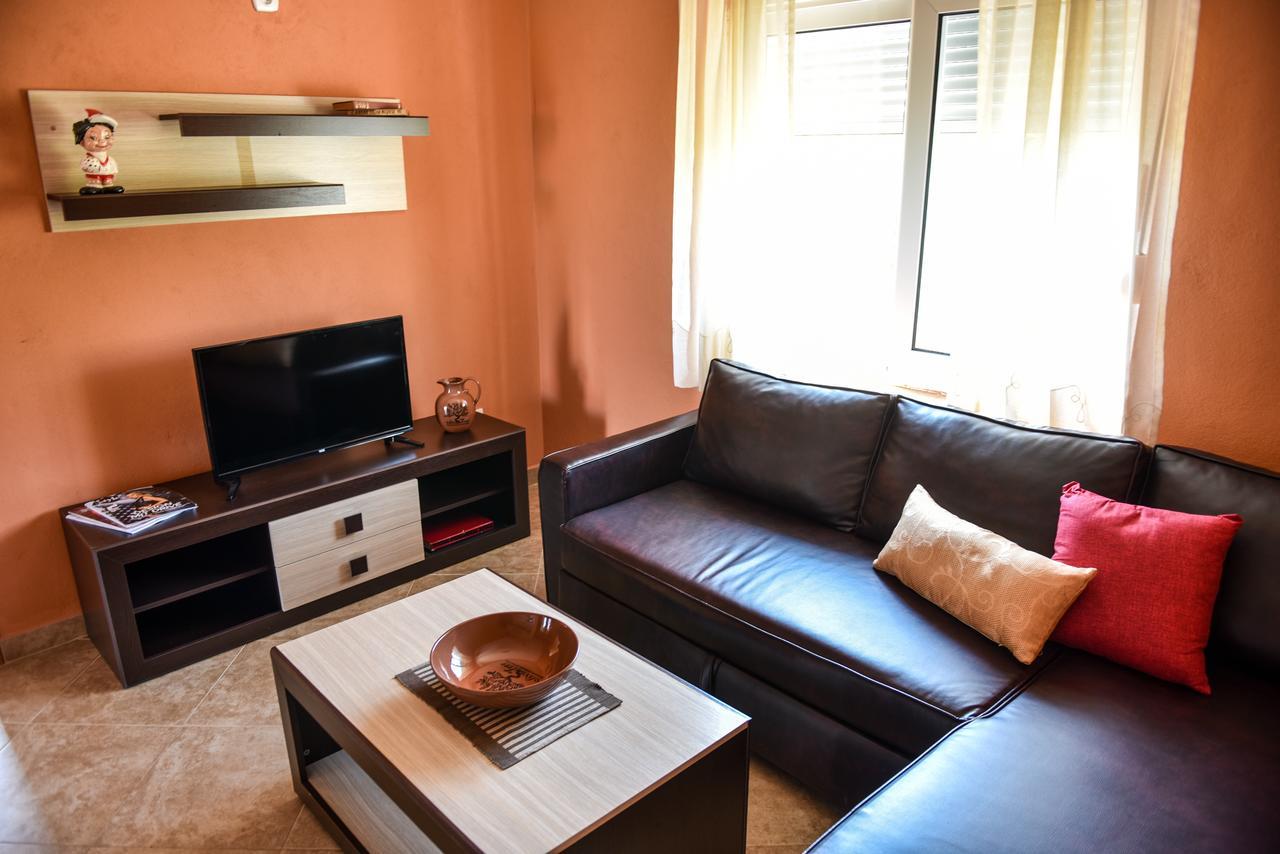 Sunrise House Apartments Ulcinj Bagian luar foto