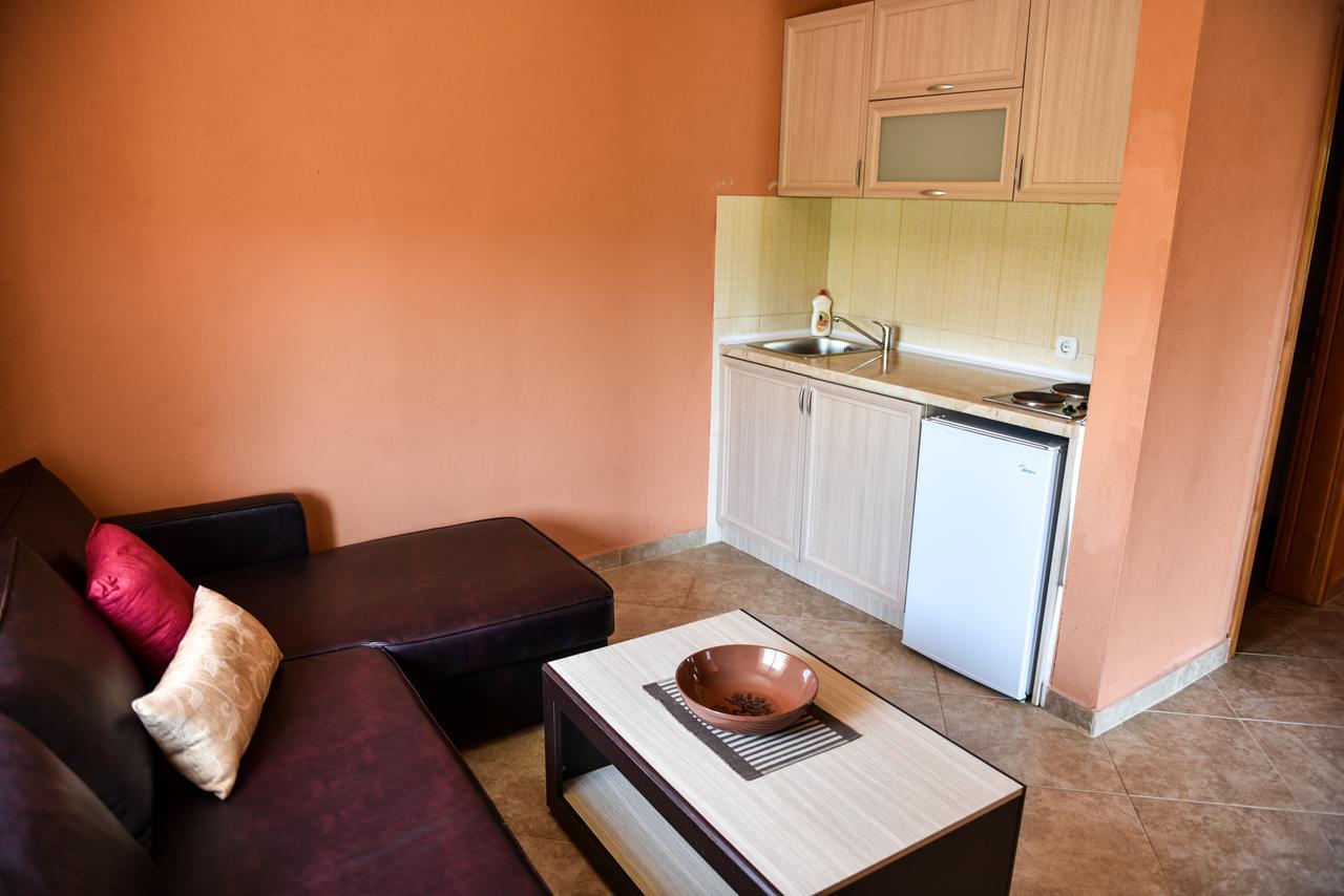 Sunrise House Apartments Ulcinj Bagian luar foto