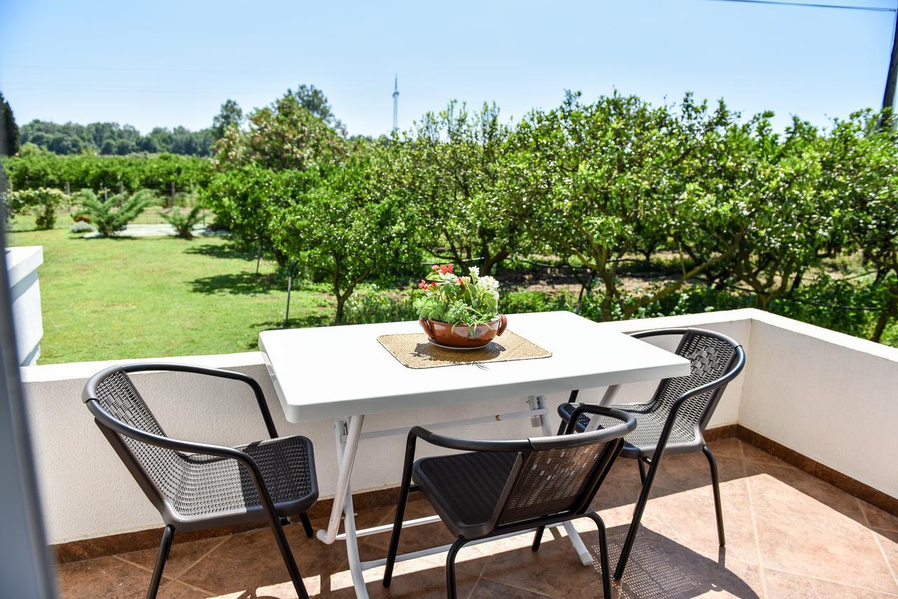 Sunrise House Apartments Ulcinj Bagian luar foto