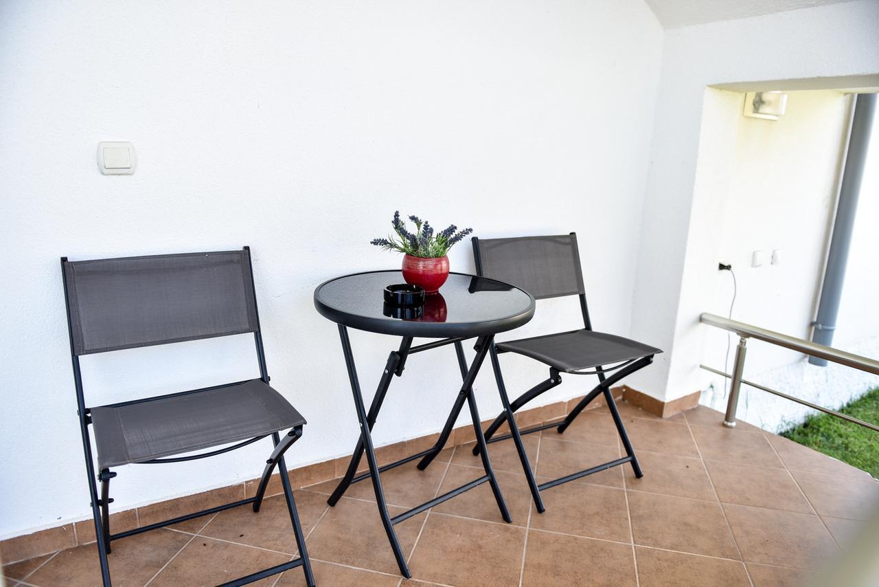 Sunrise House Apartments Ulcinj Bagian luar foto